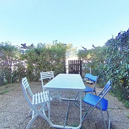 2 Pieces Avec Terrasse Et Piscine, - Fr-1-826-9 라론드레모레